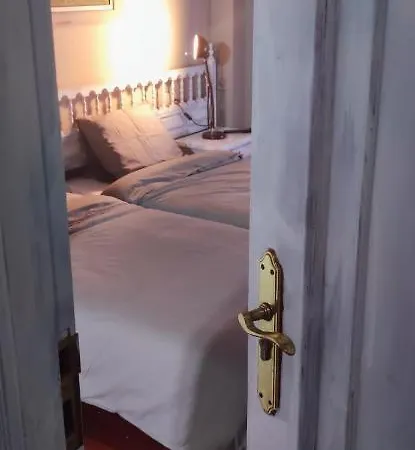 Residencia Derby بيت ضيافة